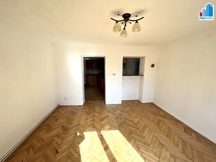 Pronájem bytu 2+1 53 m² - foto 6
