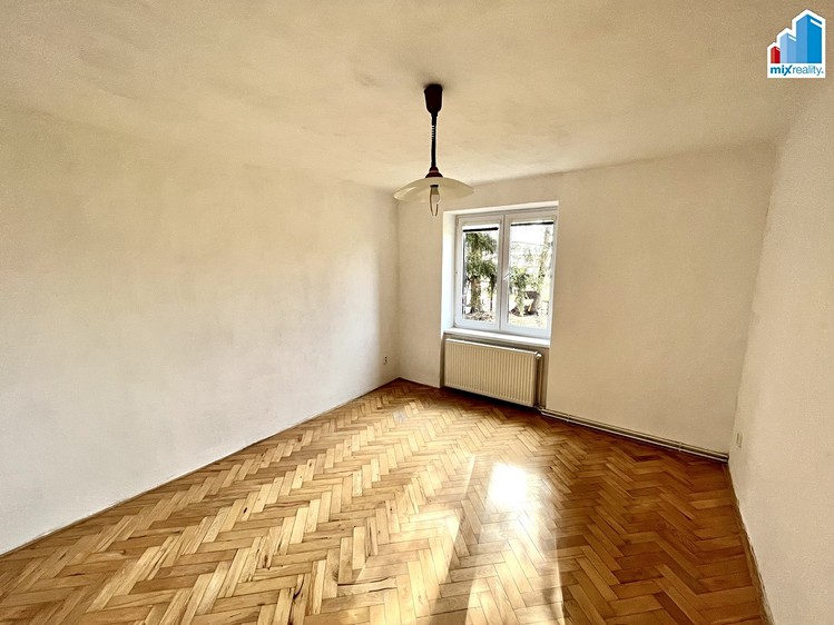 Pronájem bytu 2+1 53 m² - foto 7
