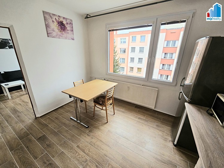 Pronájem bytu 1+1 40 m² - foto 3