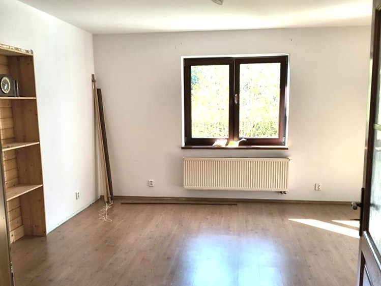 Pronájem bytu 3+1 145 m² - foto 3