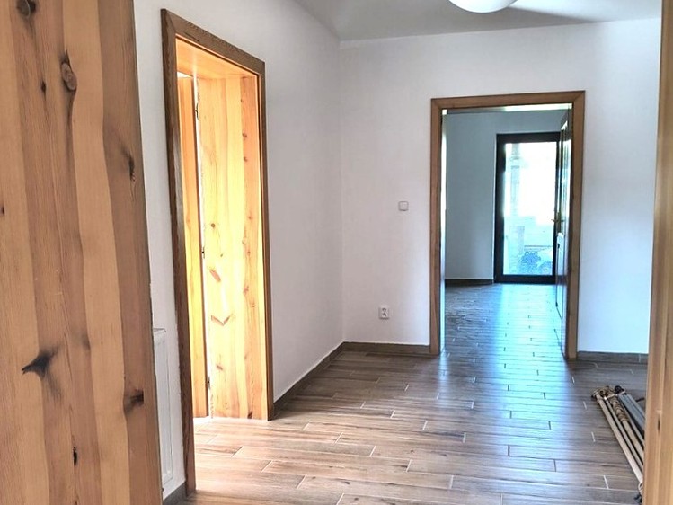 Pronájem bytu 3+1 145 m² - foto 6