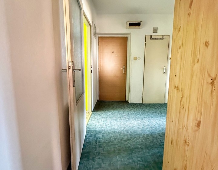 Pronájem bytu 3+1 73 m² - foto 5
