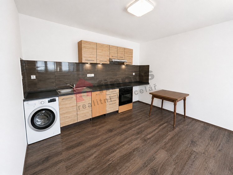 Pronájem bytu 1+kk 49 m² - foto 2