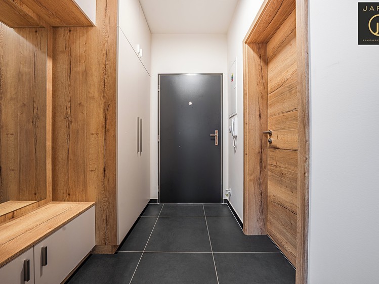 Pronájem bytu 2+kk 50 m² - foto 8