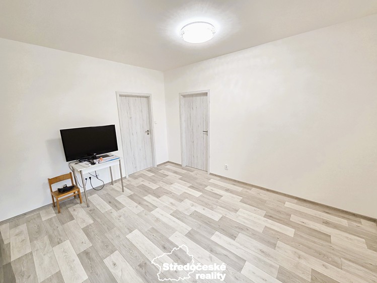 Pronájem bytu 3+kk 52 m² - foto 3