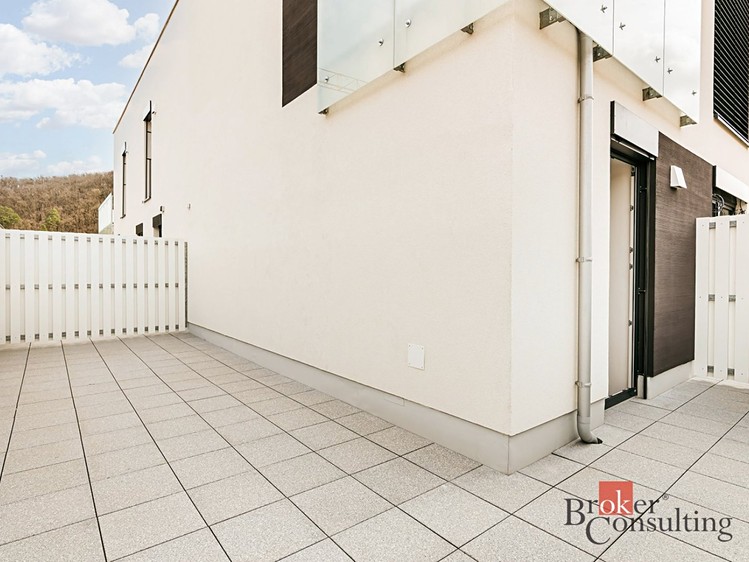Pronájem bytu 1+kk 27 m² - foto 4