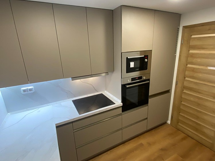 Pronájem bytu 3+1 68 m² (Jednopodlažní) - foto 2