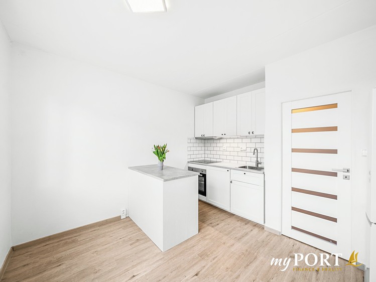 Pronájem bytu 1+1 39 m² - foto 1