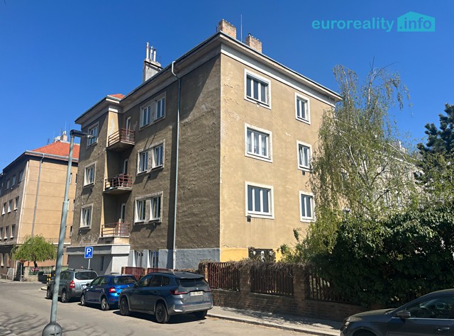 Pronájem bytu 3+kk 80 m² - foto 1