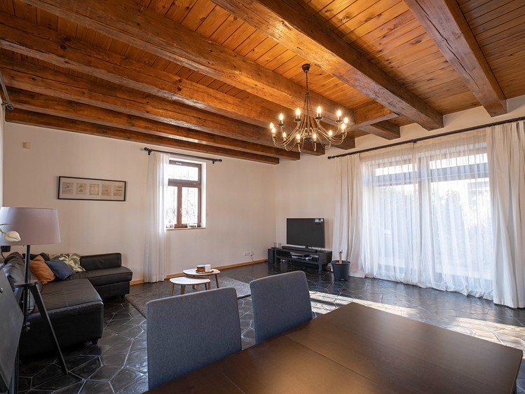 Pronájem bytu 4+kk 170 m² (Mezonet) - foto 2