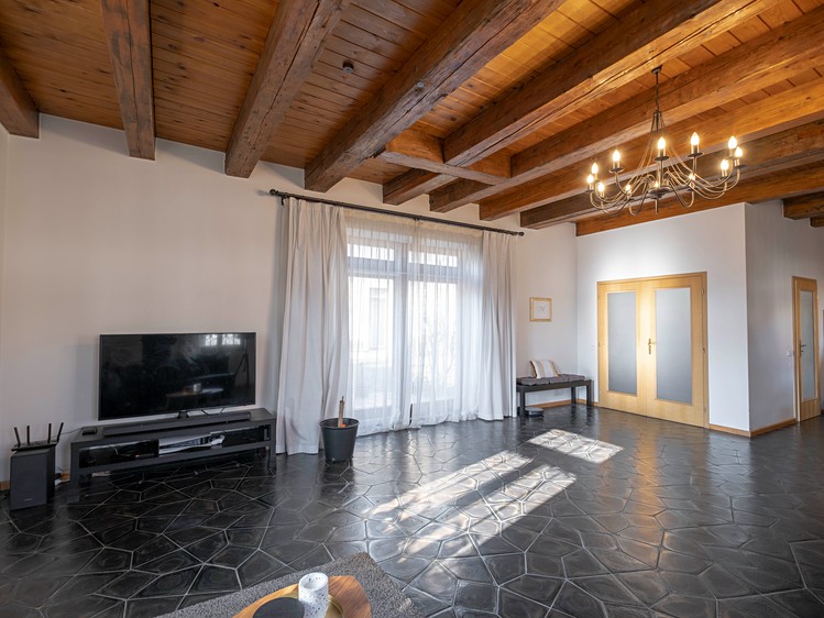 Pronájem bytu 4+kk 170 m² (Mezonet) - foto 3