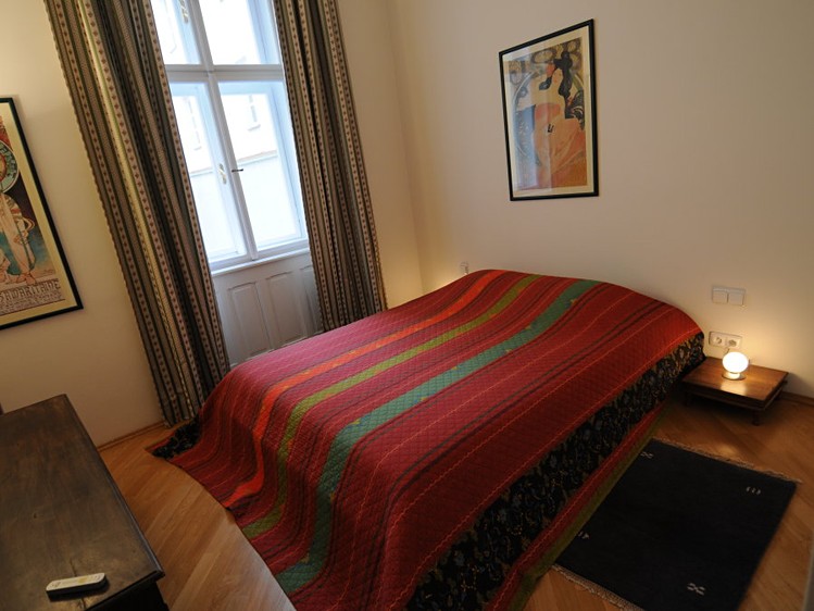 Pronájem bytu 3+1 81 m² (Jednopodlažní) - foto 3