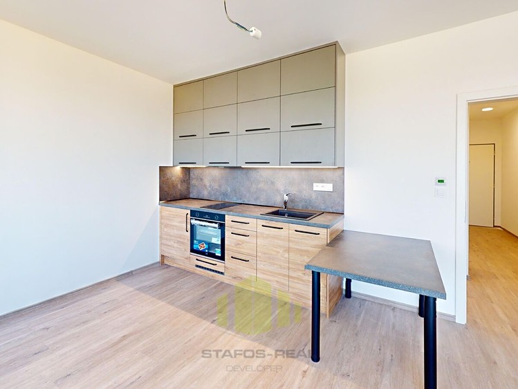 Pronájem bytu 1+kk 34 m² - foto 3