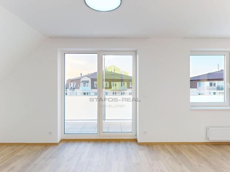 Pronájem bytu 2+kk 52 m² - foto 4