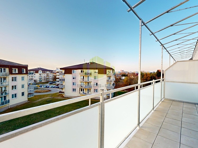 Pronájem bytu 2+kk 52 m² - foto 6