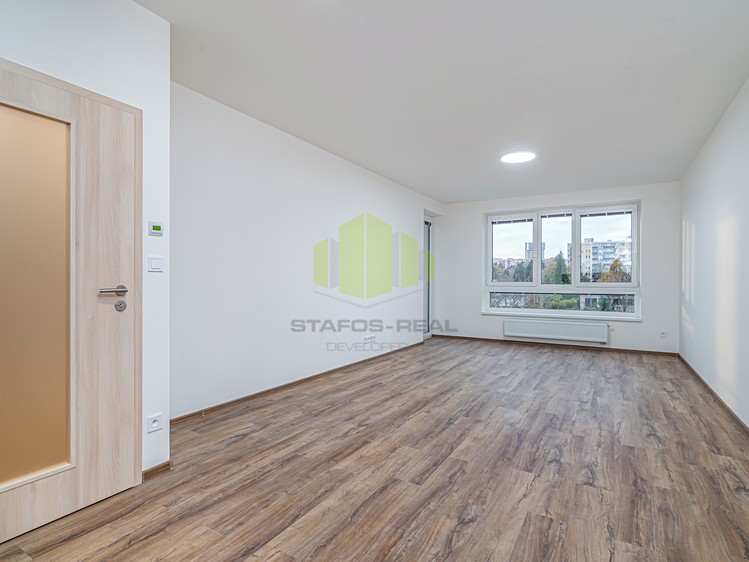 Pronájem bytu 3+kk 88 m² - foto 1