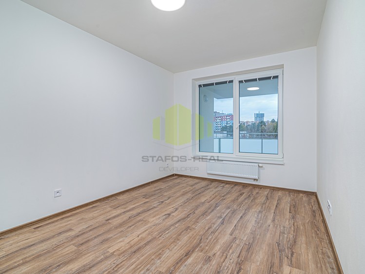 Pronájem bytu 3+kk 88 m² - foto 8