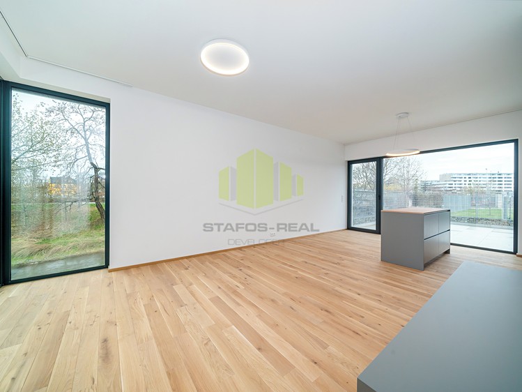 Pronájem bytu 3+kk 94 m² - foto 8