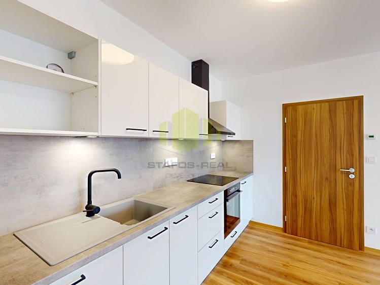Pronájem bytu 2+kk 56 m² - foto 4