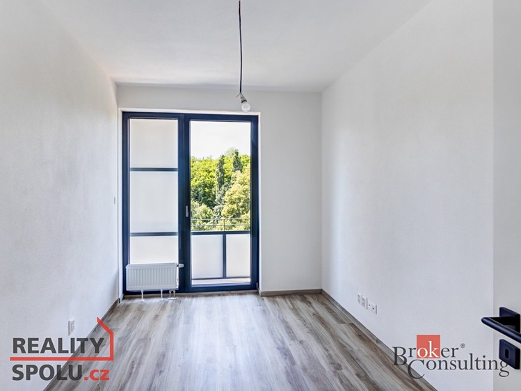 Pronájem bytu 4+kk 114 m² - foto 8