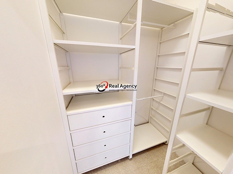 Pronájem bytu 2+kk 52 m² (Jednopodlažní) - foto 7