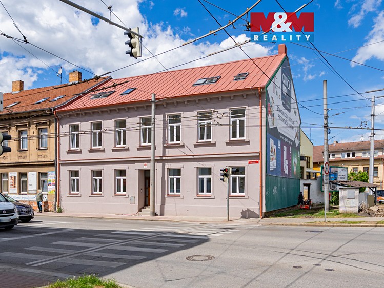 Pronájem bytu 1+kk 23 m² - foto 1