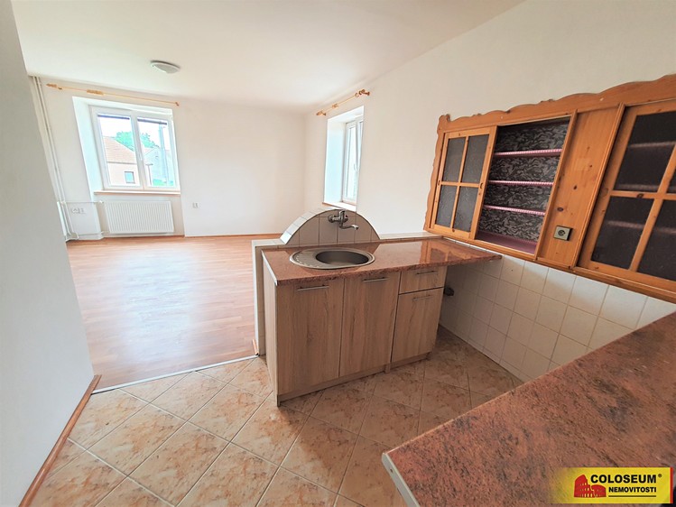 Pronájem bytu 2+kk 64 m² - foto 3