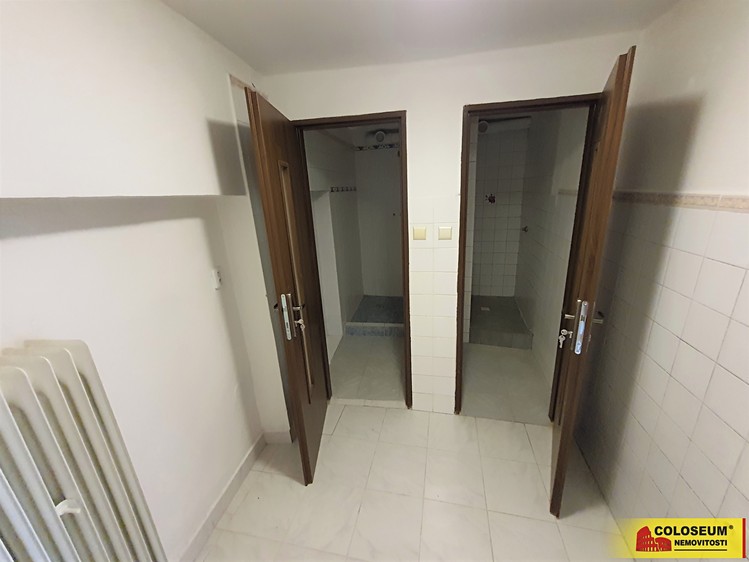 Pronájem bytu 2+kk 64 m² - foto 6
