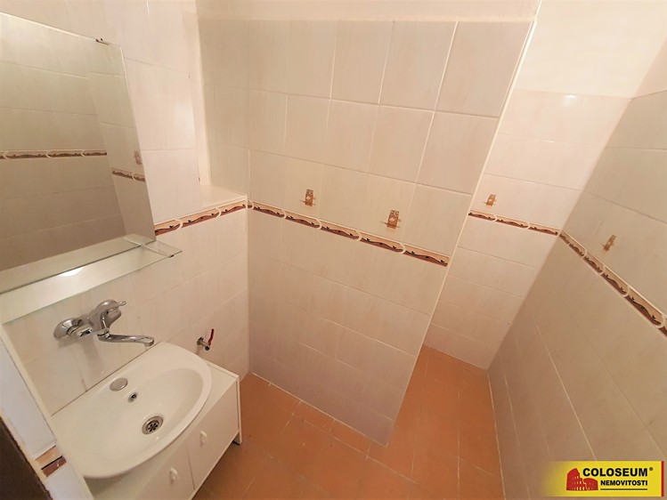 Pronájem bytu 2+kk 64 m² - foto 5