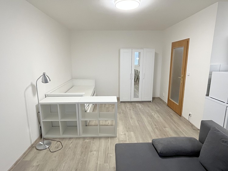 Pronájem bytu 1+kk 34 m² - foto 6