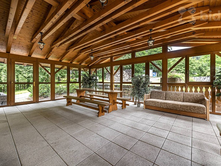 Pronájem bytu 4+kk 140 m² - foto 1