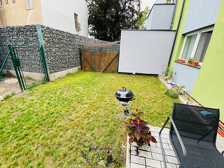 Pronájem bytu 3+kk 83 m² - foto 2