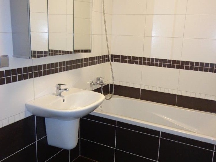 Pronájem bytu 2+kk 62 m² - foto 4
