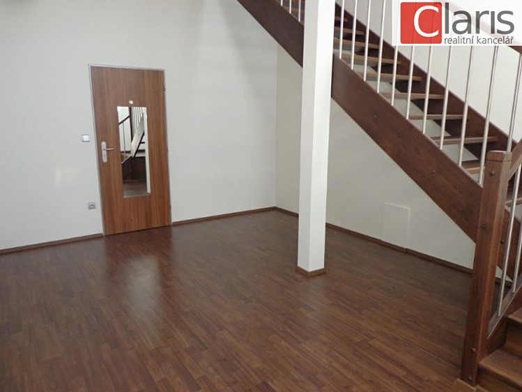 Pronájem bytu 2+kk 62 m² - foto 6