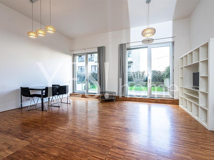 Pronájem bytu 3+kk 154 m² - foto 1