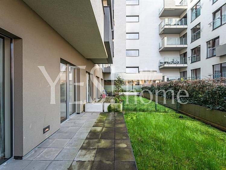 Pronájem bytu 3+kk 154 m² - foto 6