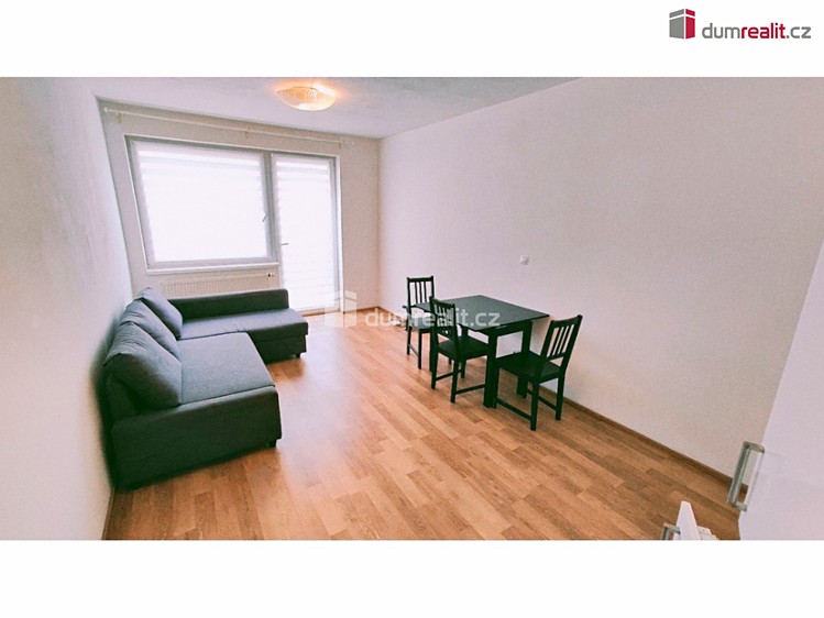 Pronájem bytu 1+kk 37 m² - foto 2