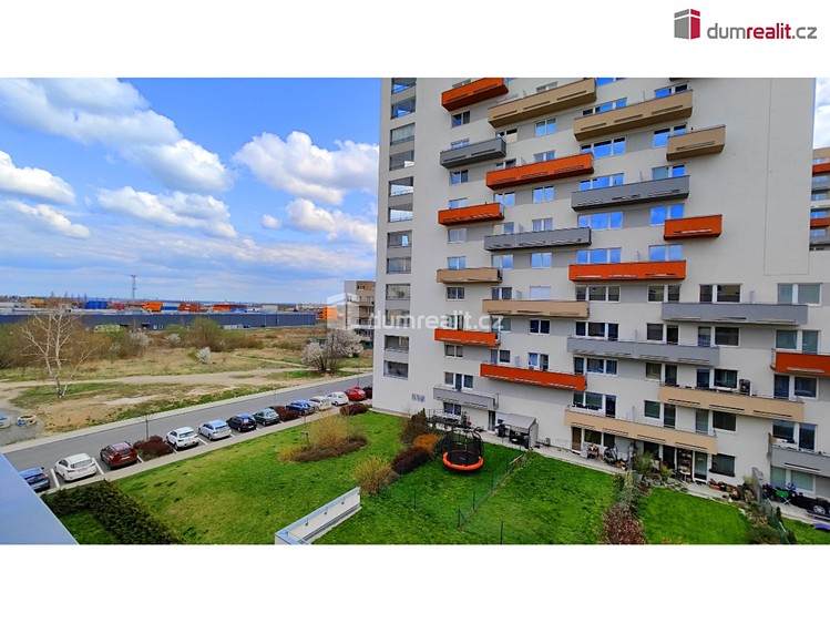Pronájem bytu 1+kk 37 m² - foto 8