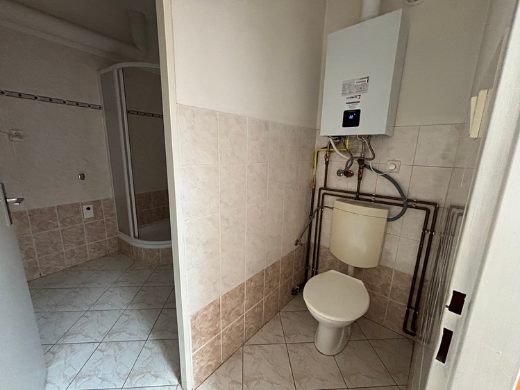 Pronájem bytu 3+kk 75 m² - foto 8
