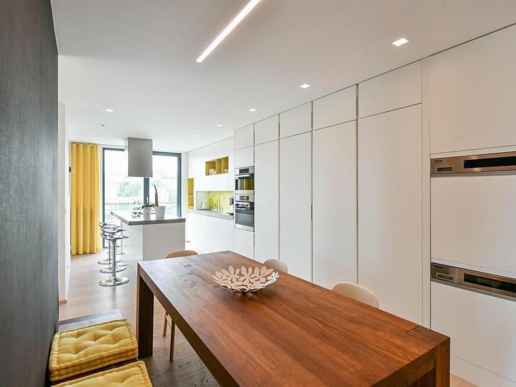 Pronájem bytu 3+kk 113 m² - foto 2