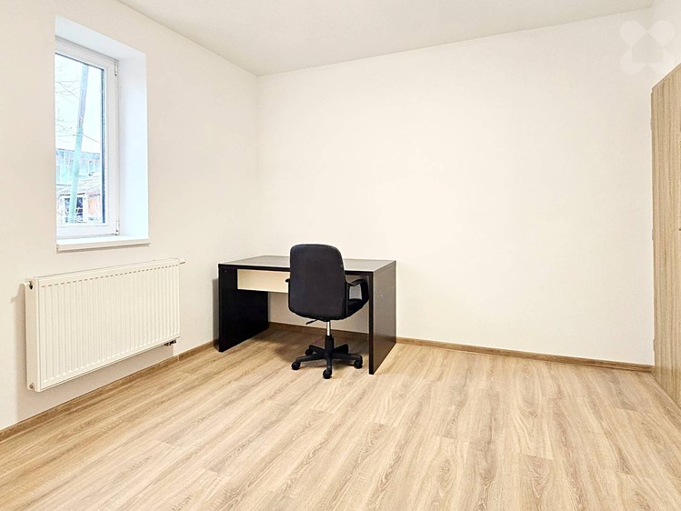 Pronájem bytu 4+kk 78 m² - foto 5
