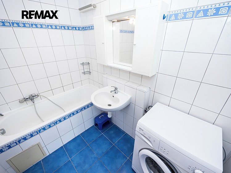 Pronájem bytu 3+1 79 m² (Jednopodlažní) - foto 1