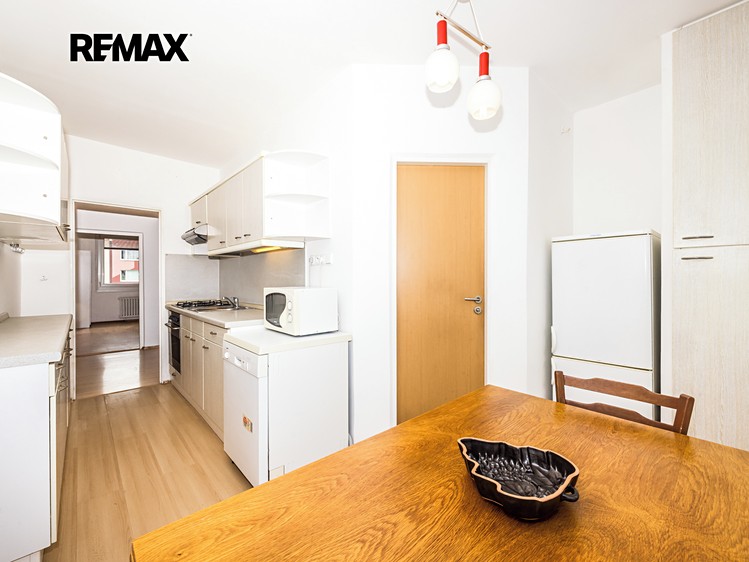 Pronájem bytu 3+1 79 m² (Jednopodlažní) - foto 8