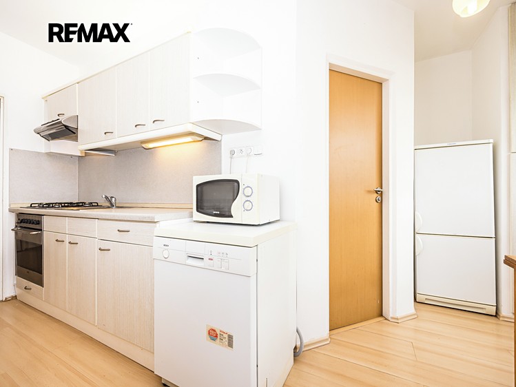 Pronájem bytu 3+1 79 m² (Jednopodlažní) - foto 7