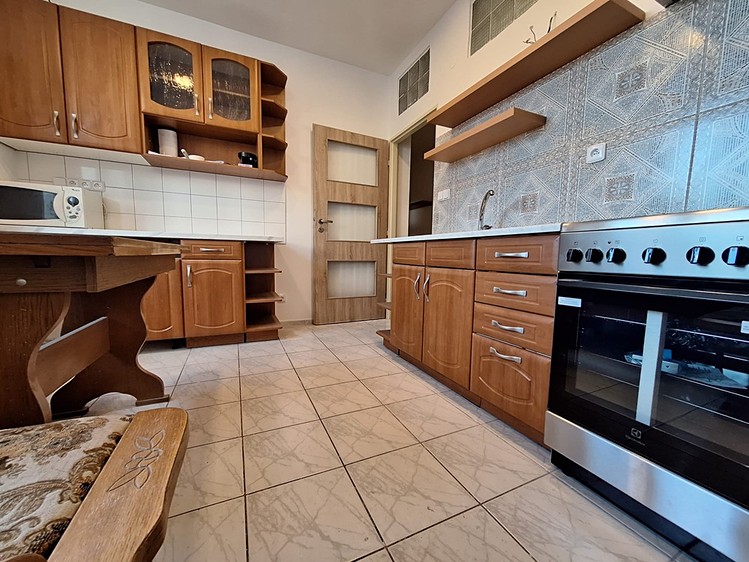 Pronájem bytu 2+1 50 m² - foto 1