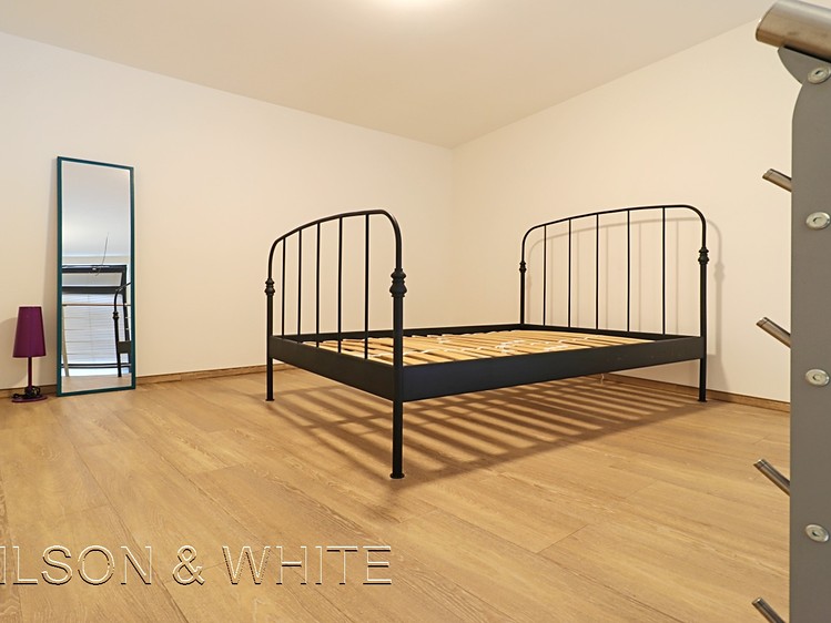 Pronájem bytu 2+kk 57 m² (Loft) - foto 4
