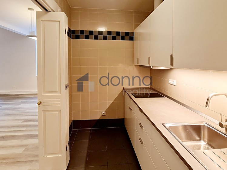 Pronájem bytu 4+kk 155 m² - foto 2