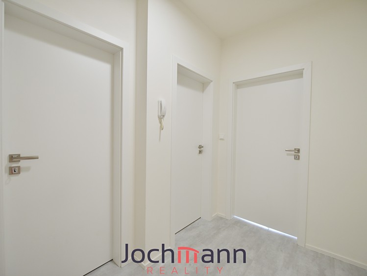Pronájem bytu 2+kk 55 m² - foto 8
