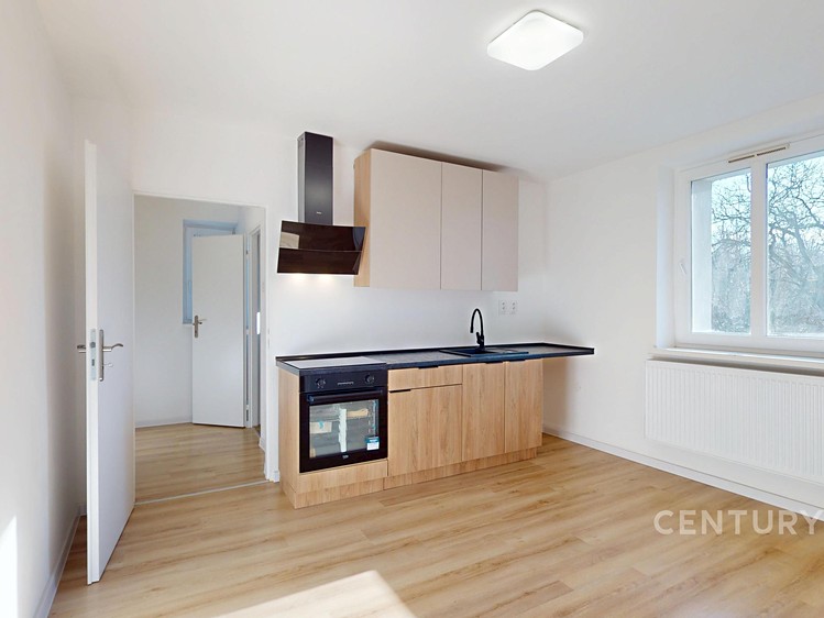 Pronájem bytu 2+kk 40 m² - foto 2