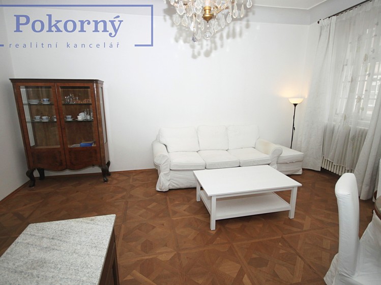 Pronájem bytu 3+kk 70 m² - foto 4